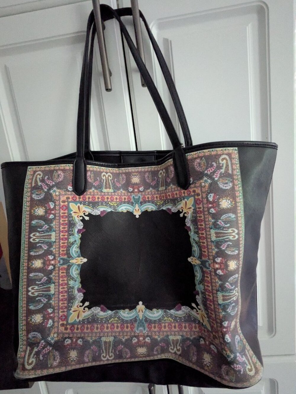 Inzi Tote